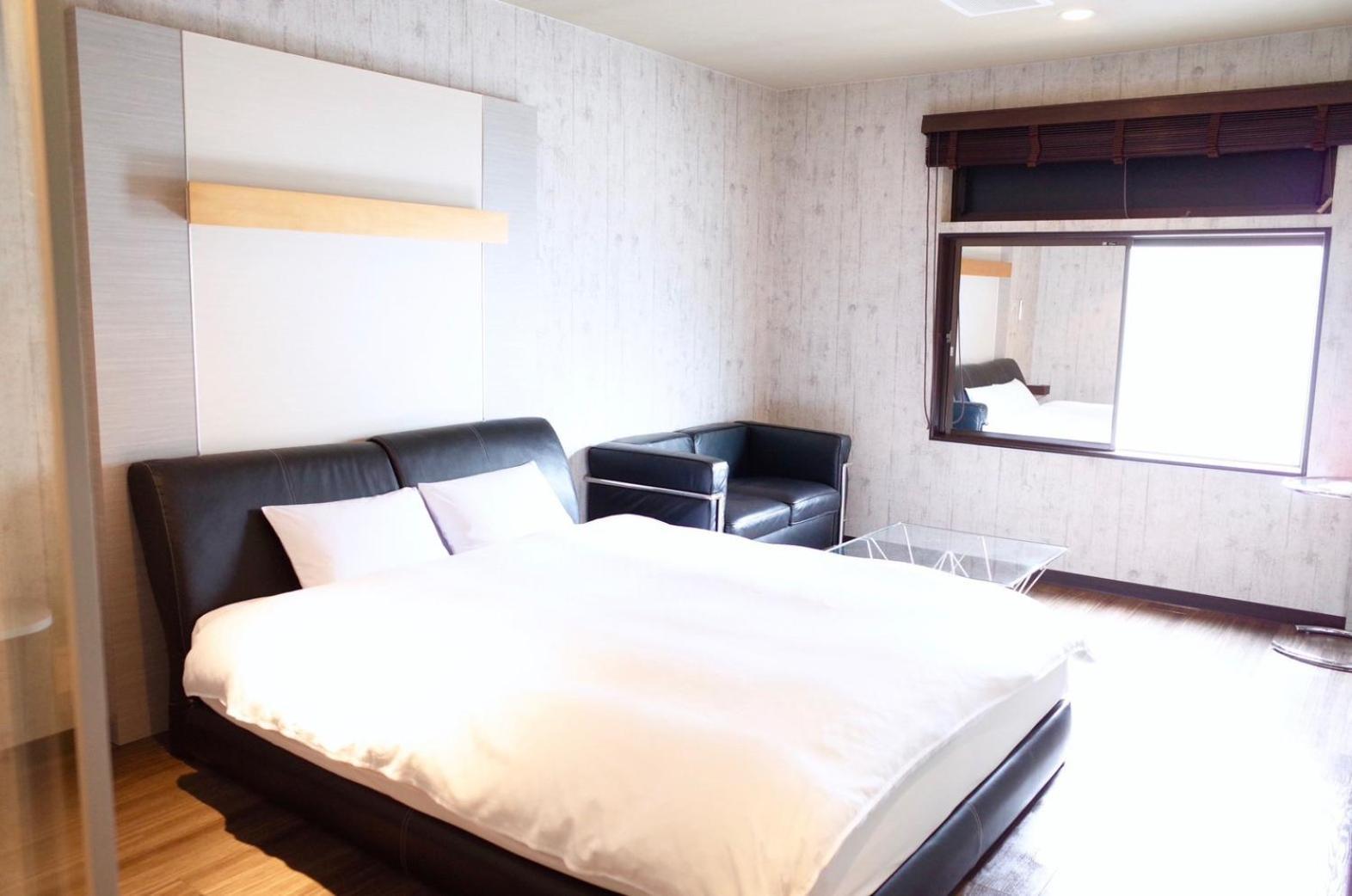 Bar 39 Hotel Higashihiroshima Bagian luar foto